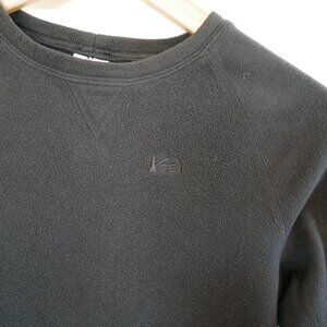 REI Boys Fleece Baselayer Top